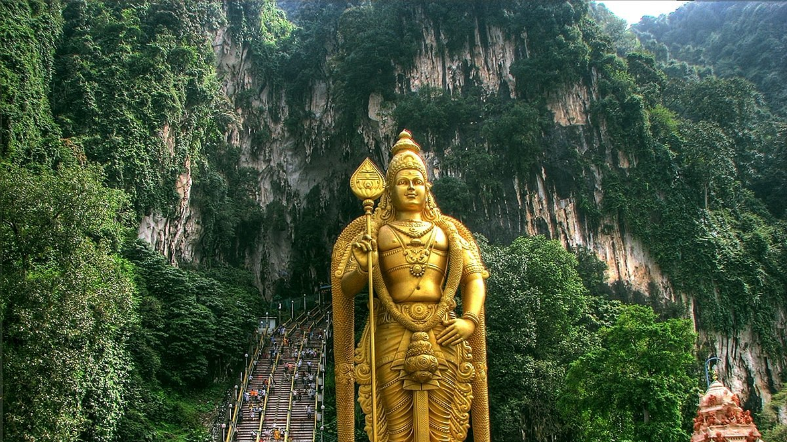 Discover Western Malaysia — Kuala Lumpur → Penang → Langkawi