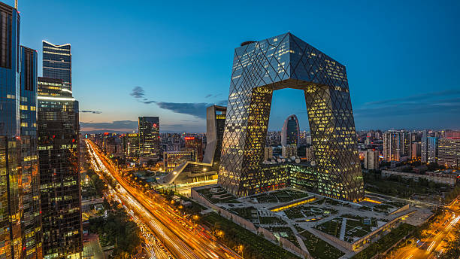 In the Footsteps of Emperors — Shanghai → Xi'an → Beijing